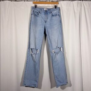 Abercrombie & Fitch The ‘90s Straight Mid Rise Jeans